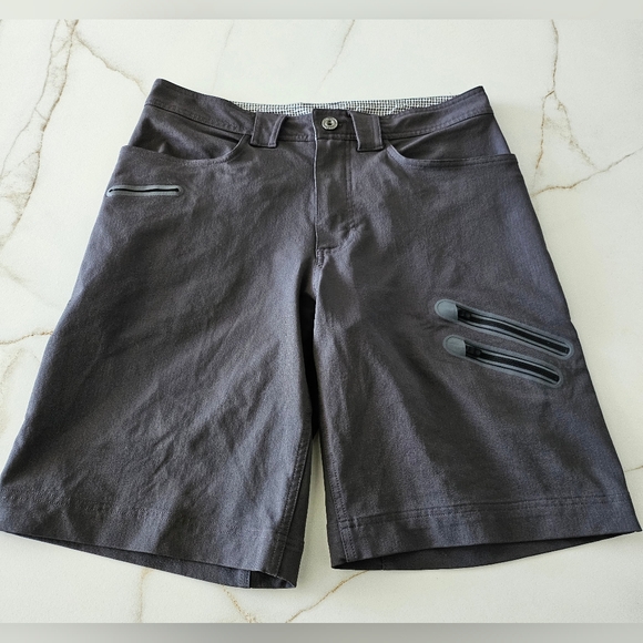 Lululemon Cadence Commute Shorts Men's Sz 34 Gray Athletic - Picture 2 of 16